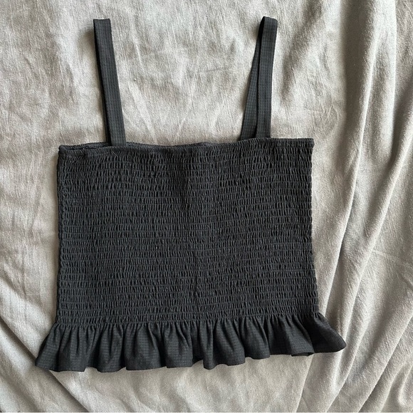 H&M | Tank - Picture 2 of 4